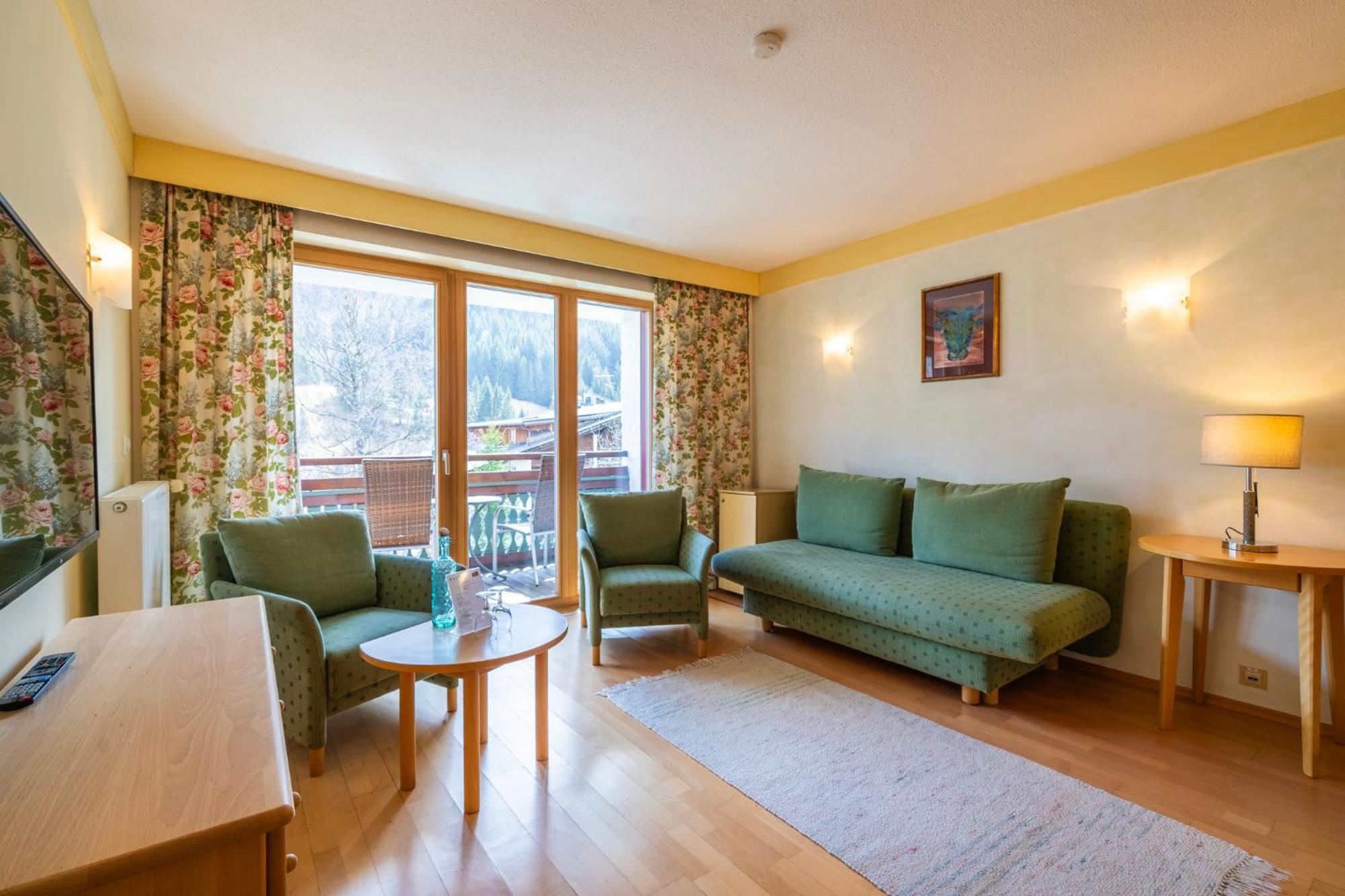 Naturhotel Ortners Eschenhof Bad Kleinkirchheim Eksteriør billede